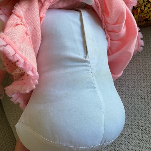 Beautiful doll from India Like new. - Picture 15 of 16